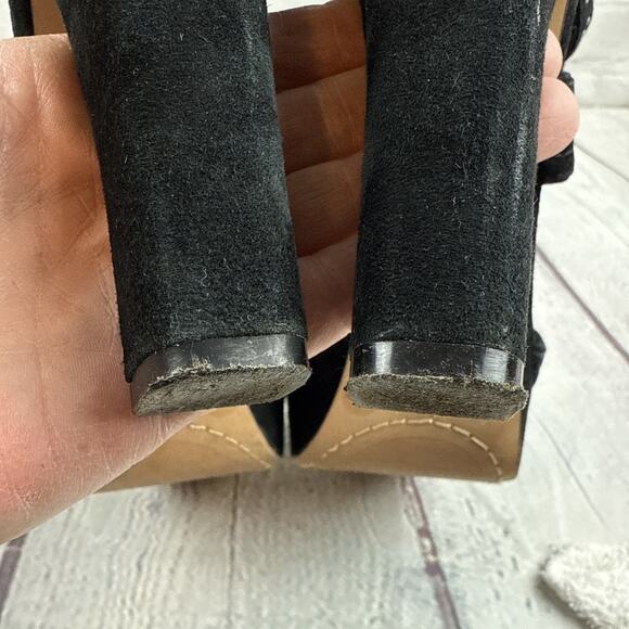 Vince Camuto‎ Sandals Womens 7.5 Black Suede Heeled Cross Strap Open Toe Shayla - Picture 9 of 9